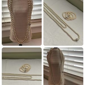 FAUX PEARL AND RHINESTONE NECKLACE AND MATCHING BRACELET VINTAGE